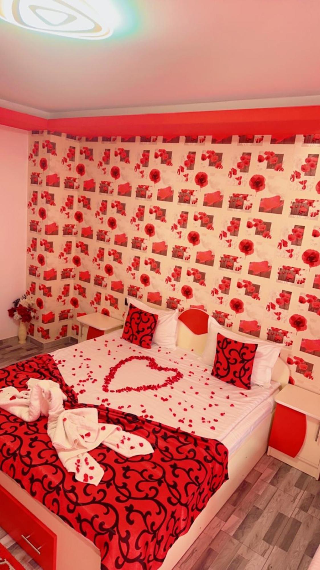 CASA ERk Panzió Călimăneşti Kültér fotó